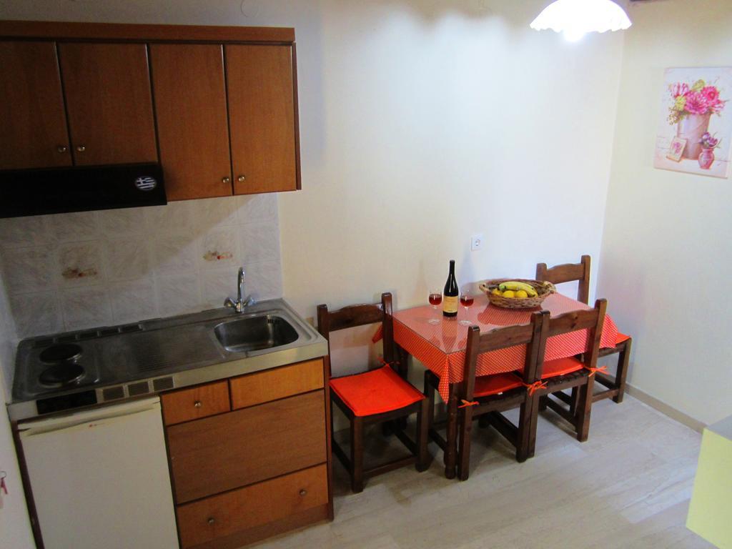 Summerlife Apartments Róda Kültér fotó