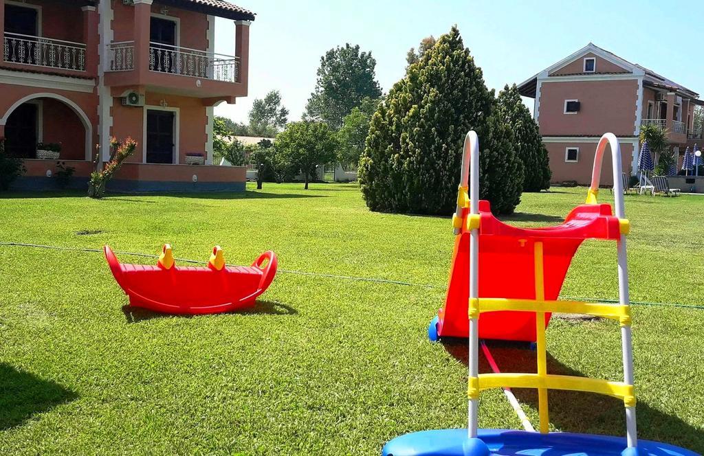 Summerlife Apartments Róda Kültér fotó